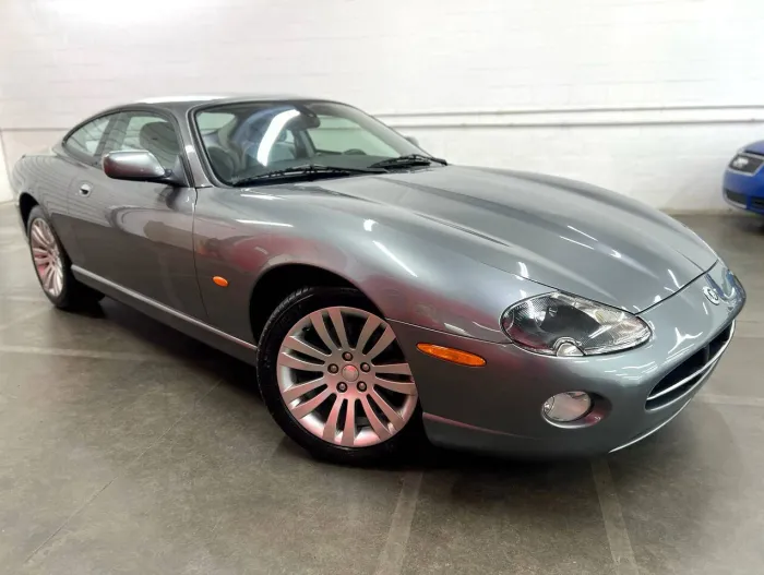 2006 Jaguar XK8 Standard