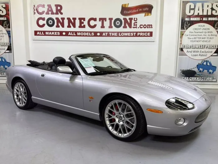 2006 Jaguar XK8 R