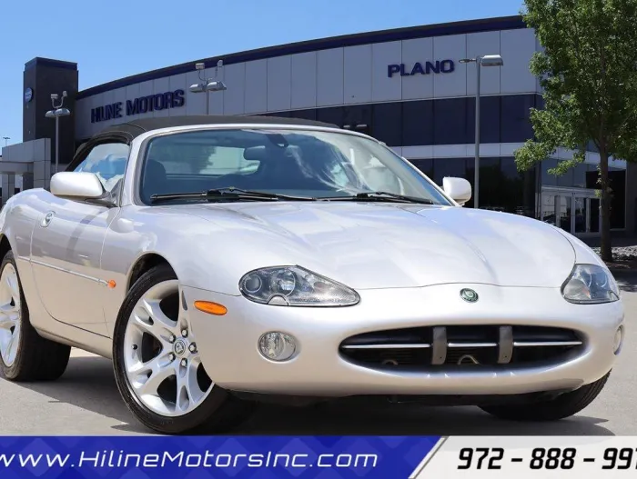2004 Jaguar XK8 Standard