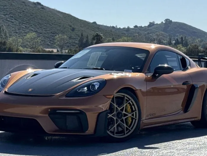 2023 Porsche 718 Cayman GT4 RS
