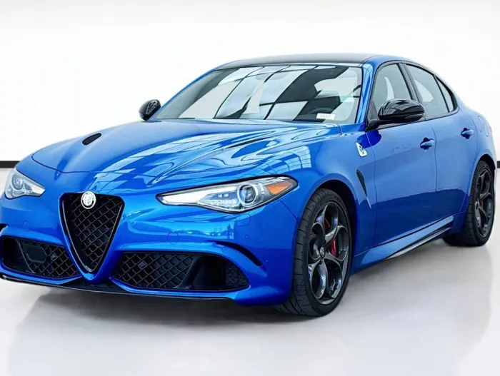 2023 Alfa Romeo Giulia Quadrifoglio