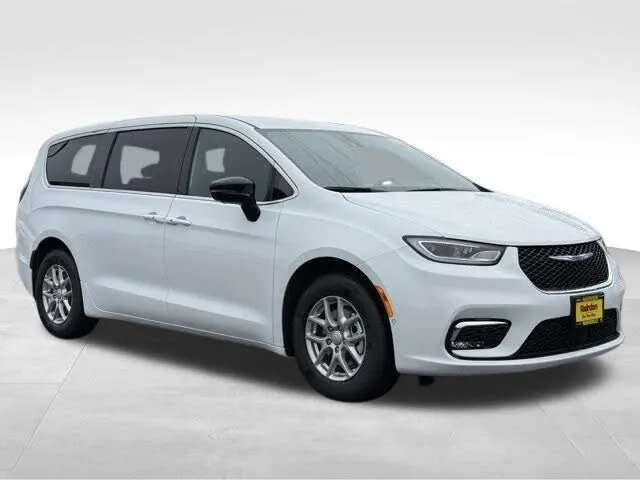 2026 Chrysler Pacifica
