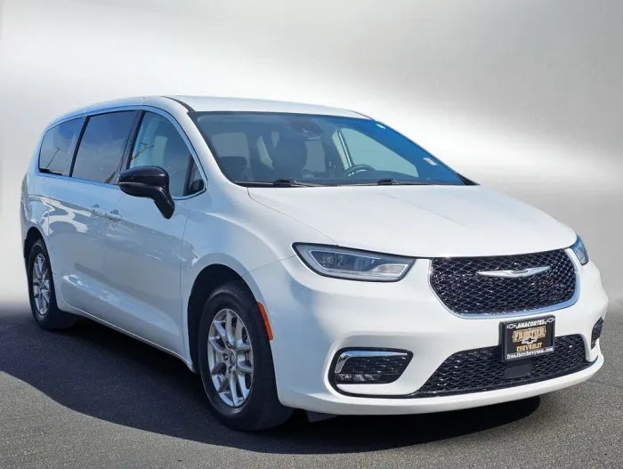 2024 Chrysler Pacifica