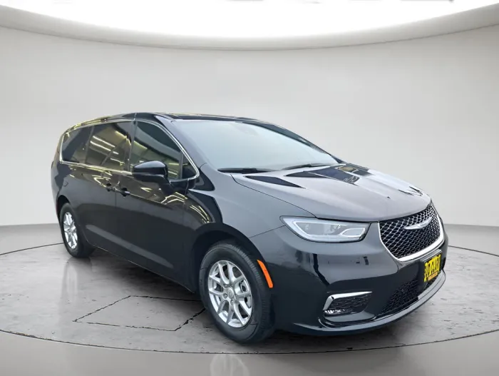 2026 Chrysler Pacifica
