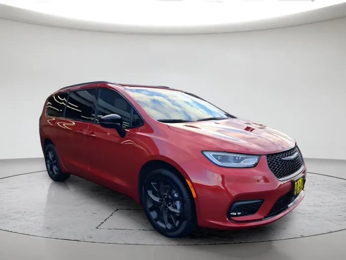 2026 Chrysler Pacifica