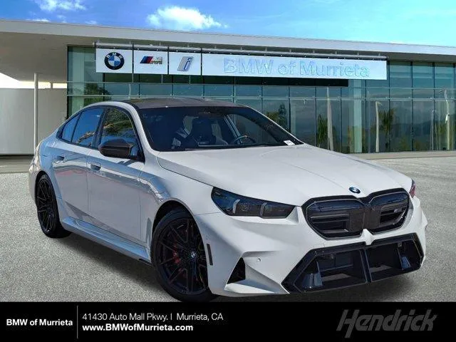 2025 BMW M5