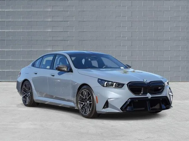 2026 BMW M5