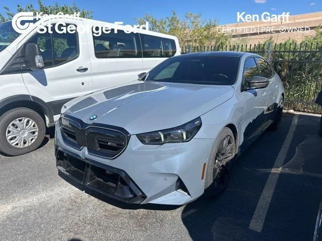 2025 BMW M5