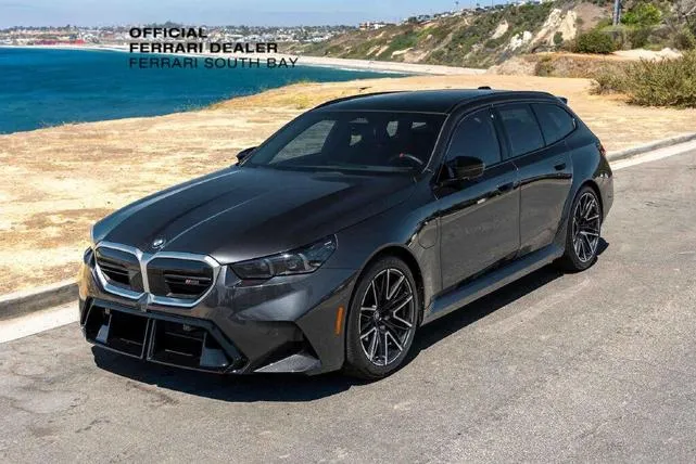 2025 BMW M5