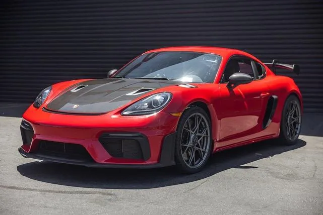 2023 Porsche 718 Cayman GT4 RS