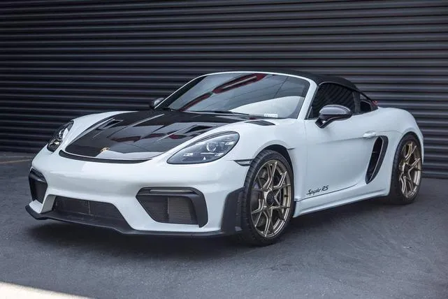 2025 Porsche 718 Spyder RS