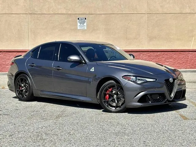 2019 Alfa Romeo Giulia Quadrifoglio