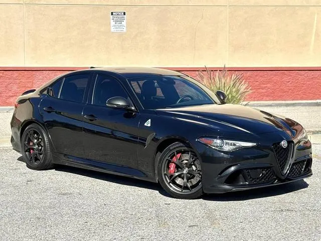 2020 Alfa Romeo Giulia Quadrifoglio