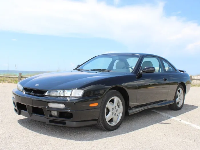 1997 Nissan 240SX LE 2dr Coupe