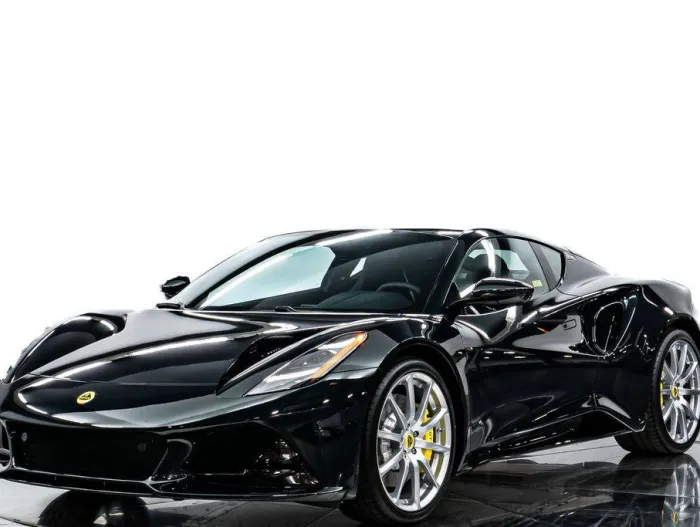 2025 Lotus Emira V6