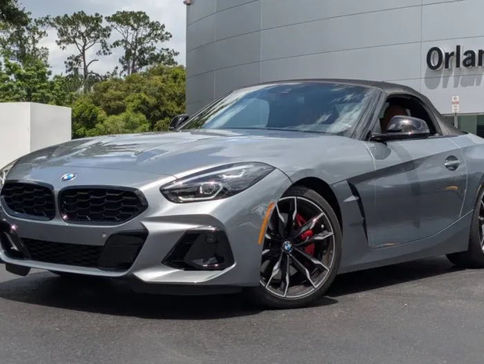 2025 BMW Z4 M40i
