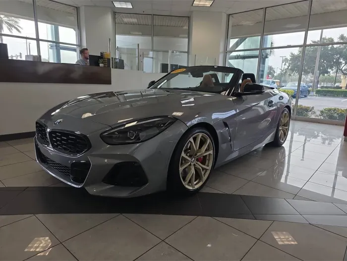 2025 BMW Z4 M40i