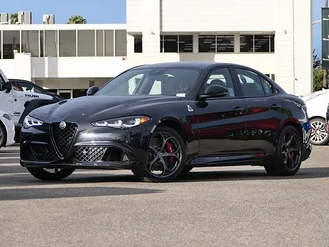 2024 Alfa Romeo Giulia Quadrifoglio